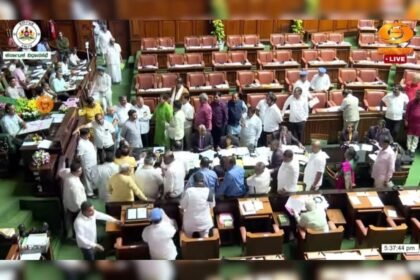 కాంగ్రెస్ కార్మికులకు హామీ ప్యానెల్ పోస్ట్, బిజెపి యొక్క "పన్ను చెల్లింపుదారుల డబ్బు" ఛార్జ్