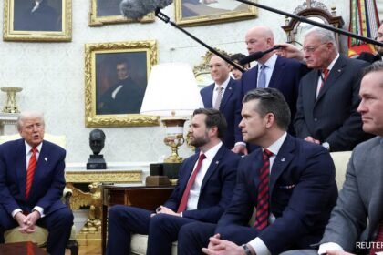 ట్రంప్ అధికారుల ప్రైవేట్ డేటాను ఆన్‌లైన్‌లో యాక్సెస్ చేయవచ్చు: నివేదిక