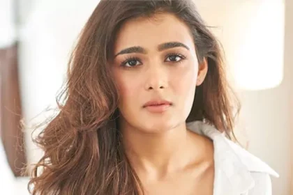 డ్రెస్ మార్చుకుంటుంటే డైరెక్టర్ డైరెక్టర్ డోర్ తీసాడు..అర్జున్ రెడ్డి భామ సంచలన సంచలన వ్యాఖ్యలు