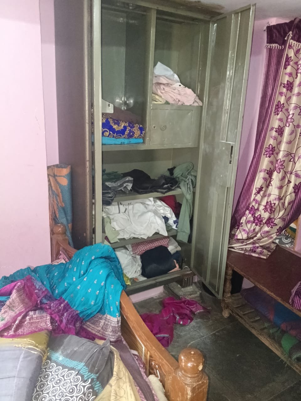 తాళం వేసిన ఇంట్లో ఇంట్లో - ముద్రా న్యూస్
