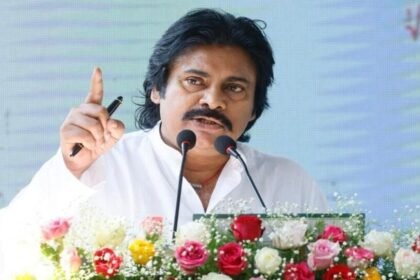 పవన్ కల్యాణ్: '' అప్పటికింకా అప్పటికింకా ఆయన పుట్టలేదు పుట్టలేదు .. '': పవన్ కళ్యాణ్ పై డీఎంకే నేత నేత వ్యంగ్య- అతను పవాన్ కల్యాణయన్లపై డిఎంకెను కూడా పుట్టలేదు