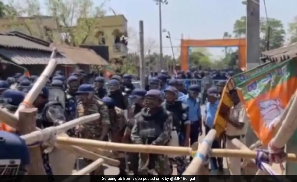 పశ్చిమ బెంగాల్‌లో బిజెపి బృందం ఘర్షణ హిట్ మొతాబారిని సందర్శించకుండా ఆగిపోయింది