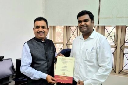 పానుగల్ వాసికి ఉస్మానియా యూనివర్శిటీ నుండి డాక్టరేట్