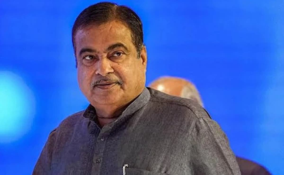 "ప్రజలు కులదారుడు కాదు, రాజకీయ నాయకులు": కేంద్ర మంత్రి నితిన్ గడ్కారి