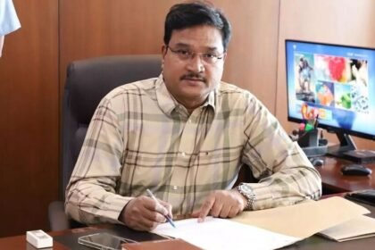 ప్రణయ్‌ పరువు హత్యపై హైడ్రా కమిషనర్ రంగనాథ్ కీలక వ్యాఖ్యలు వ్యాఖ్యలు వ్యాఖ్యలు ..