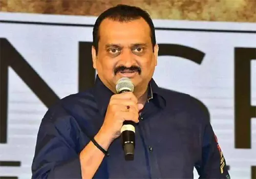 బండ్ల గణేష్ 500 కి.మీ పాదయాత్ర .. టార్గెట్ టార్గెట్ ..?