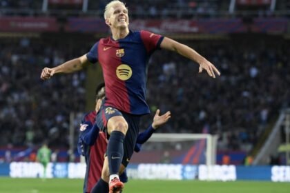 బార్సిలోనాకు మరింత గాయం ఆందోళన, మిడ్‌ఫీల్డర్ డాని ఓల్మో మూడు వారాలు తోసిపుచ్చారు