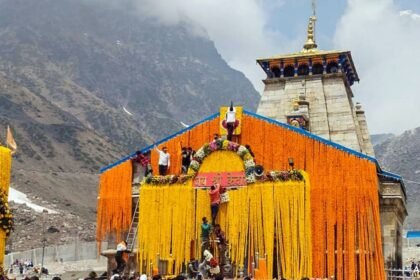 బిజెపి ఎమ్మెల్యే కేదార్నాథ్ ఆలయంలో "హిందువులు కానిది" పై నిషేధాన్ని కోరుతుంది