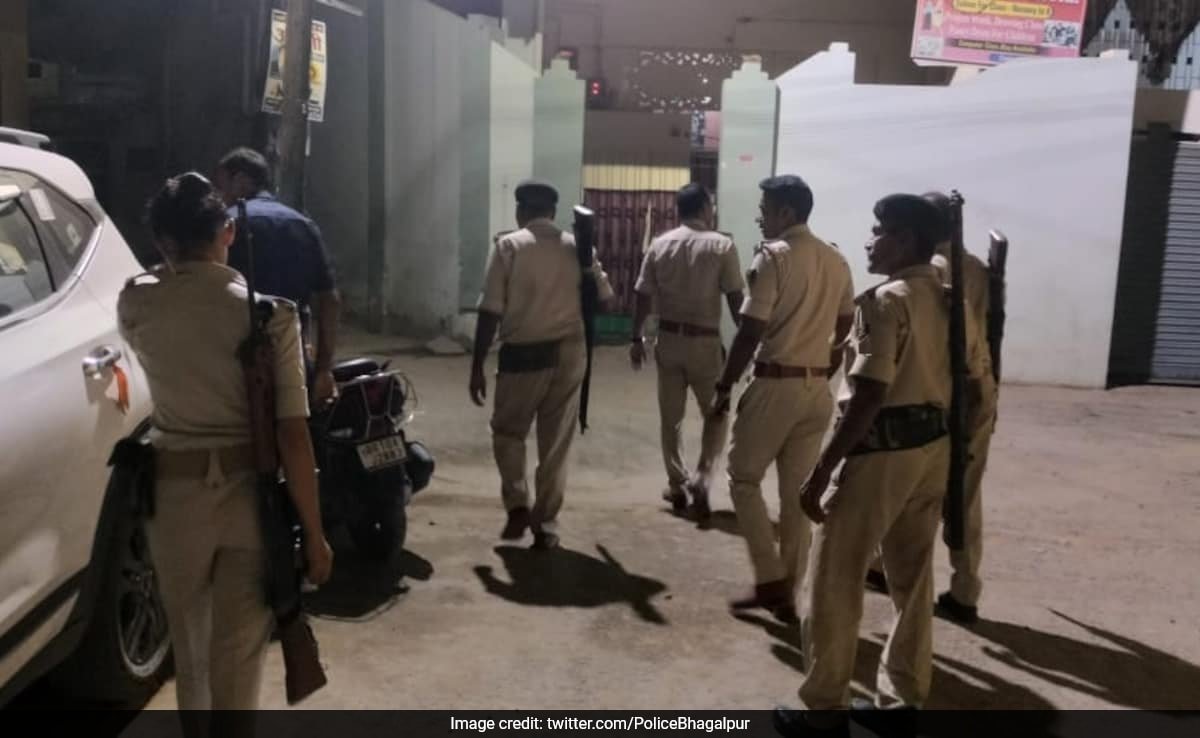 బీహార్ యొక్క నలందలో దొరికిన 10 గోర్లు ఉన్న స్త్రీ శరీరం పాదాలకు తగిలింది: పోలీసులు