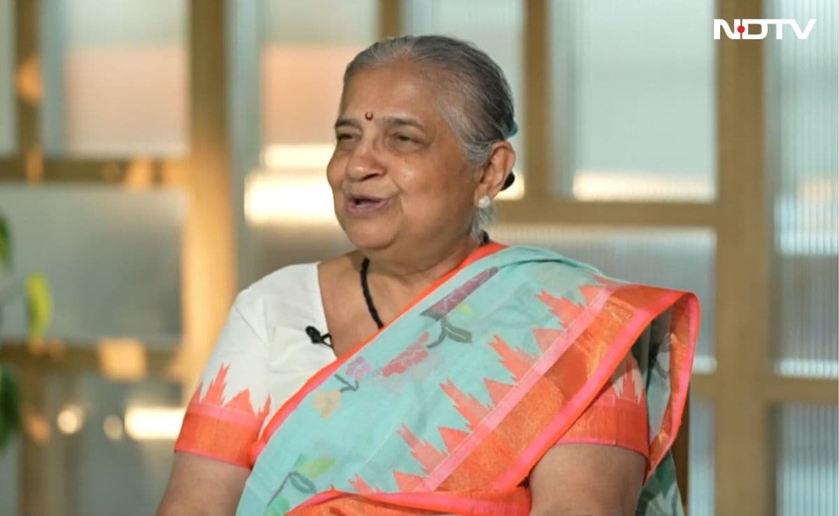 భర్త నారాయణ మూర్తి '70 -హూర్ వర్క్ వీక్ 'సూచనపై సుధ మూర్తి స్పందిస్తుంది