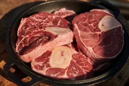 మల్హార్ సర్టిఫికేట్: హిందువులు అమ్మే మటన్ మటన్ మల్హర్ మల్హర్; ఇక్కడ హలాల్