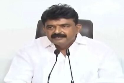 మాజీమంత్రి పేర్ని నానికి హైకోర్టులో హైకోర్టులో ఊరట ..