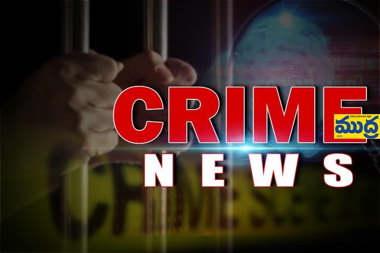 రేషన్ బియ్యాన్ని తరలిస్తున్న ఐదుగురిపై ఐదుగురిపై