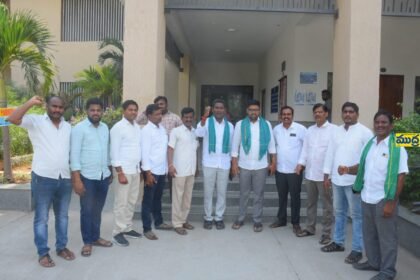 రైతు రుణమాఫీ పూర్తి అయిందని అబద్ధపు ప్రచారాలు