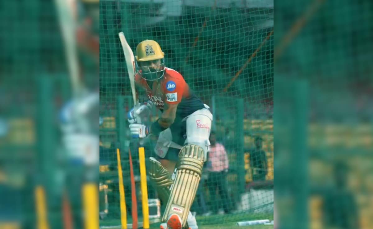 విరాట్ కోహ్లీ రాయల్ ఛాలెంజర్స్ బెంగళూరు యొక్క 2025 ఐపిఎల్ సీజన్ కంటే ముందు ప్రాక్టీస్ చేయడం ప్రారంభిస్తాడు