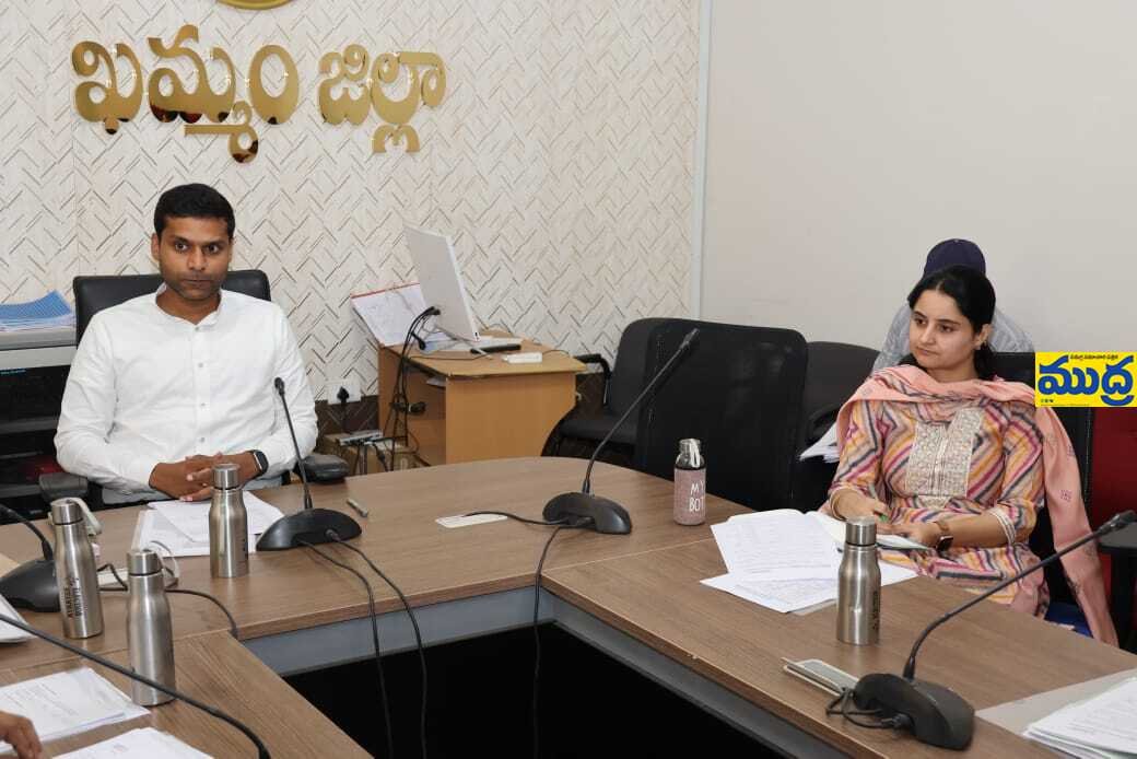 సహకార సంఘాలు సరిగా పని చేయడం లేదు