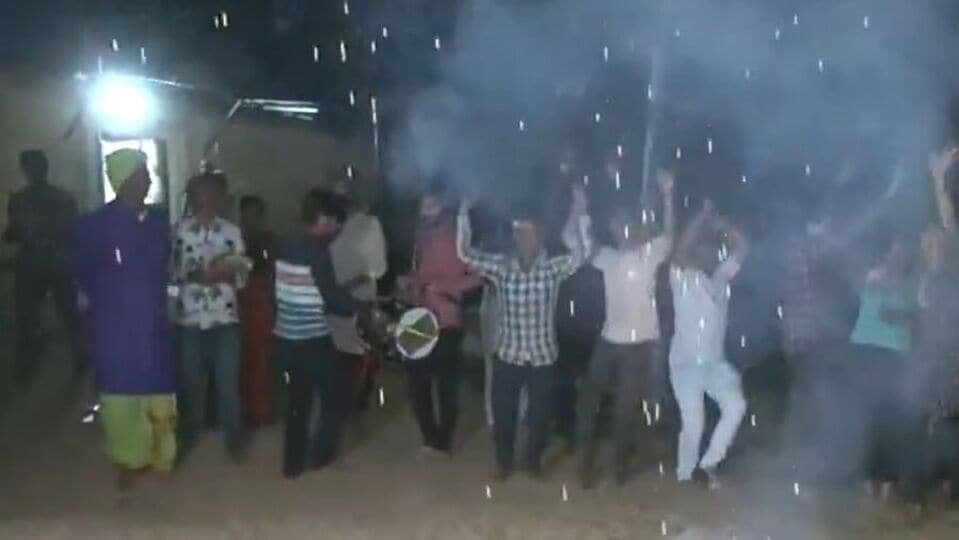 సునీతా విలియమ్స్ ఇండియన్: సునీతా విలియమ్స్ విలియమ్స్ కు ఈ కుగ్రామానికి ఏంటి ఏంటి? సునీత కుటుంబ కుటుంబ సభ్యులు?