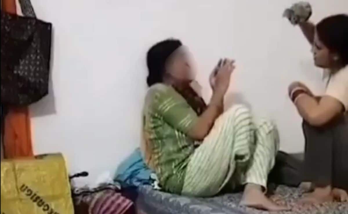 స్త్రీ కాటు, హర్యానాలో తల్లిని కొడుతుంది