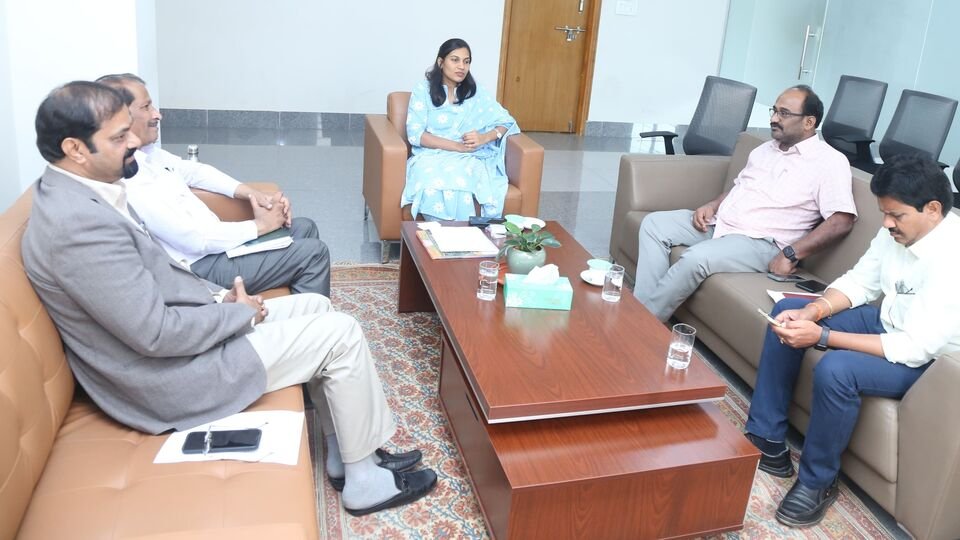హనుమకొండ జిల్లాలో బాసర ట్రిపుల్ ట్రిపుల్ ఐటీ క్యాంపస్, వంద ఎకరాల్లో ఎకరాల్లో ఏర్పాటుకు- బసారాలో ట్రిపుల్ ఐటి క్యాంపస్‌ను ఏర్పాటు చేయడానికి సన్నాహాలు జరుగుతున్నాయి, తెలంగాణ.