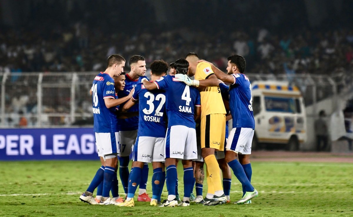 ISL క్లబ్‌లు పహల్గామ్ టెర్రర్ అటాక్, బెంగళూరు ఎఫ్‌సిని ఖండించారు, ఇంటర్ కాశీకి వ్యతిరేకంగా బ్లాక్ ఆర్మ్‌బ్యాండ్ ధరించడానికి
