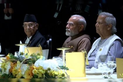 PM మోడీ, బంగ్లాదేశ్ యొక్క యూనస్ బ్యాంకాక్‌లోని సమ్మిట్ డిన్నర్‌లో ఒకరి పక్కన కూర్చుంటారు