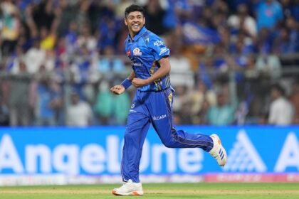 అశ్వని కుమార్ ఎవరు: ముంబై ఇండియన్స్ పేసర్ ఐపిఎల్ అరంగేట్రం లో 4 వికెట్లు తీయటానికి 1 వ స్థానంలో నిలిచారు