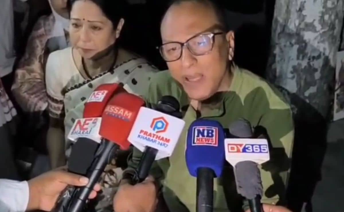 అస్సాంలో గుంపు
