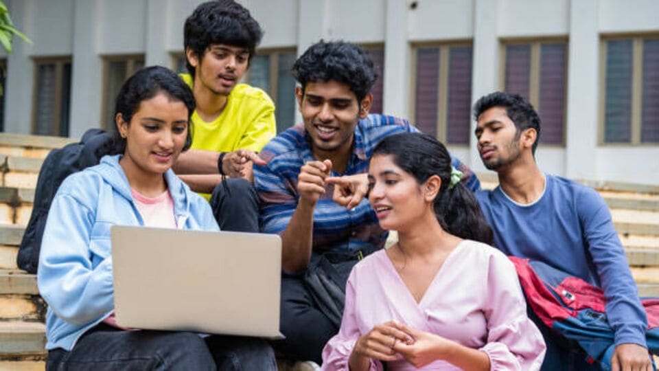 ఇంటర్మీడియట్ అర్హతతో, కేంద్ర కేంద్ర ప్రభుత్వ ఉద్యోగాలు .. పూర్తి వివరాలు వివరాలు వివరాలు