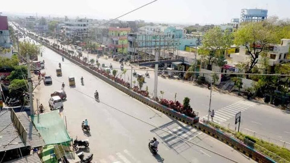 ఎండల దాటికి ఉమ్మడి ఆదిలాబాద్ ఉక్కిరిబిక్కిరి ...! గరిష్ట ఉష్ణోగ్రతలు