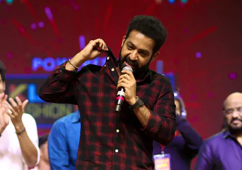 ఎన్టీఆర్ 'డ్రాగన్' నుంచి నుంచి బిగ్ అప్డేట్ .. ఫస్ట్ లుక్ డేట్ డేట్ లాక్!