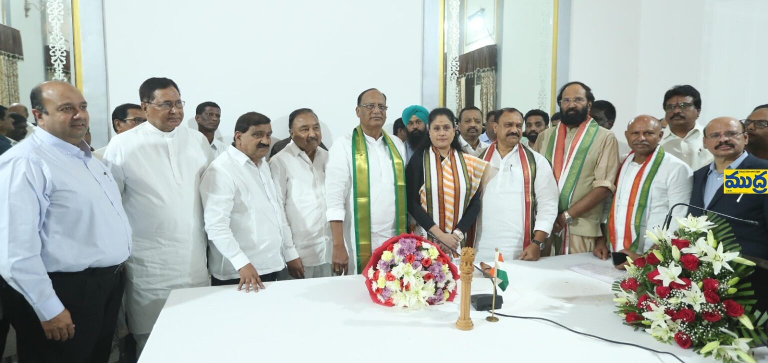 ఏడుగురు కొత్త ఎమ్మెల్సీలు ప్రమాణ ప్రమాణ