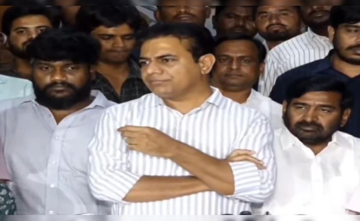 కాంగ్రెస్-BRS హైదరాబాద్ విశ్వవిద్యాలయానికి సమీపంలో 400 ఎకరాలకు పైగా ఉంది