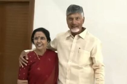 చంద్రబాబు కుటుంబానికి వెలగపూడి వెలగపూడి రైతుల కానుక .. ఏంటో ఏంటో ఏంటో ఏంటో?