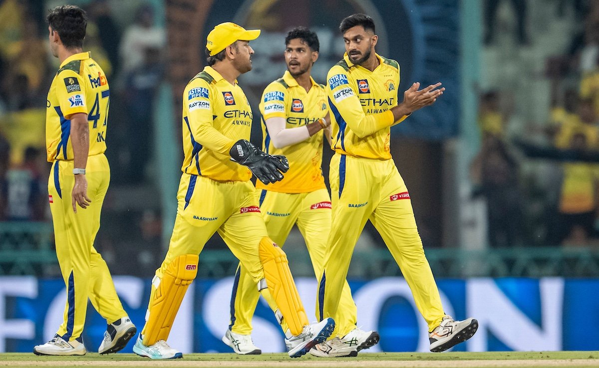 చెన్నై సూపర్ కింగ్స్ మనుగడ యుద్ధంలో సన్‌రైజర్స్ హైదరాబాద్‌ను తీసుకుంటారు