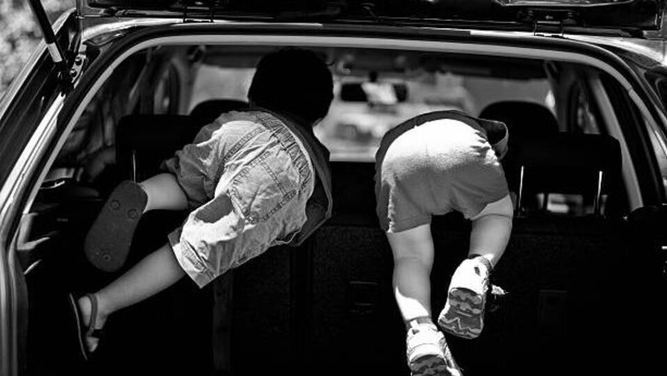 చేవెళ్లలో తీవ్ర విషాదం ..