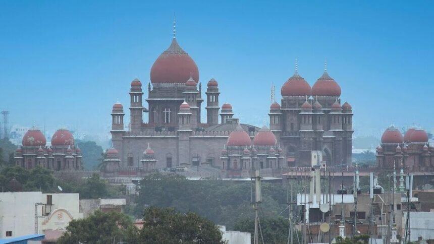 తెలంగాణ గ్రూప్‌ 1 నియామకాలపై హైకోర్టు స్టే స్టే .. అర్హులైన అభ్యర్థుల సర్టిఫికెట్ వెరిఫికేషన్‌కు అనుమతి అనుమతి