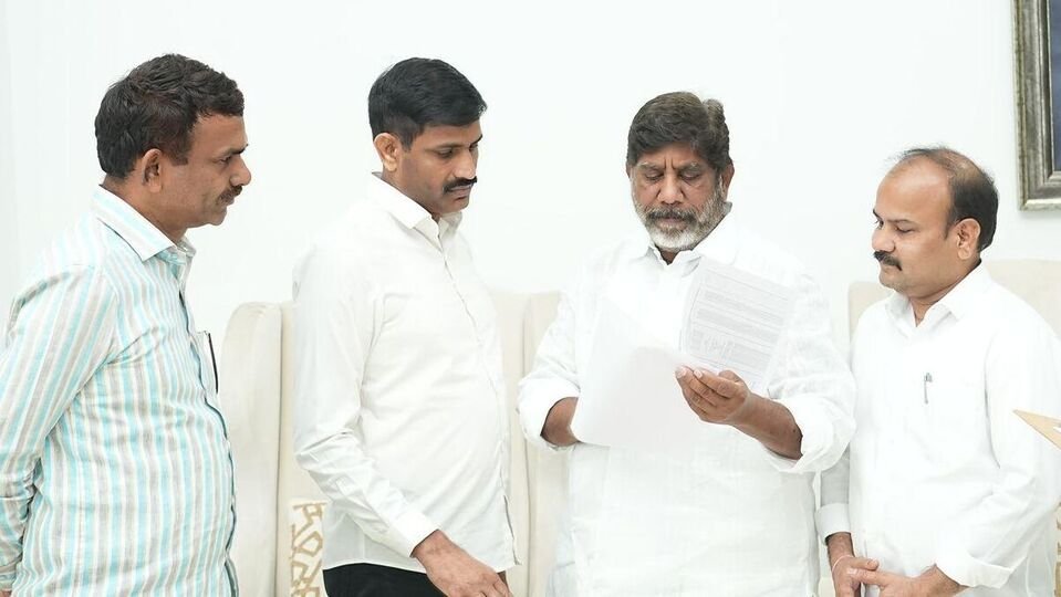 తెలంగాణ ప్రభుత్వ ఉద్యోగులకు ఉద్యోగులకు శుభవార్త .. త్వరలోనే త్వరలోనే ఆ డబ్బులు డబ్బులు డబ్బులు!