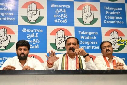 తెలంగాణకు ఫస్ట్ అండ్ లాస్ట్ విలన్ కేసీఆరే!