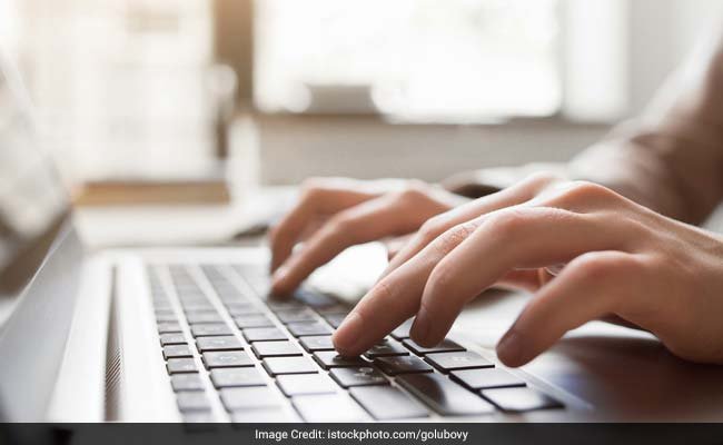 నీట్ పిజి 2025 ఆగస్టు వరకు షెడ్యూల్ చేయబడిందా? పిబ్ ఫాక్ట్ చెక్ వెల్లడించినది ఇక్కడ ఉంది