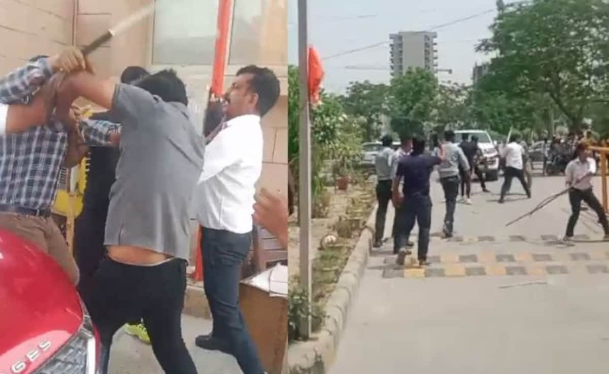 నోయిడా కాంప్లెక్స్ వద్ద గార్డ్ కారు 'స్టిక్కర్ లేకుండా' ఆగిపోయాడు. అప్పుడు ఇది జరిగింది