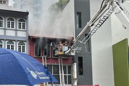 పవన్ కుమారుడు మార్క్‌శాంకర్: మరో మరో మూడు సింగపూర్ ఆస్పత్రిలోనే పవన్ కుమారుడు మార్క్‌ మార్క్‌ మార్క్‌