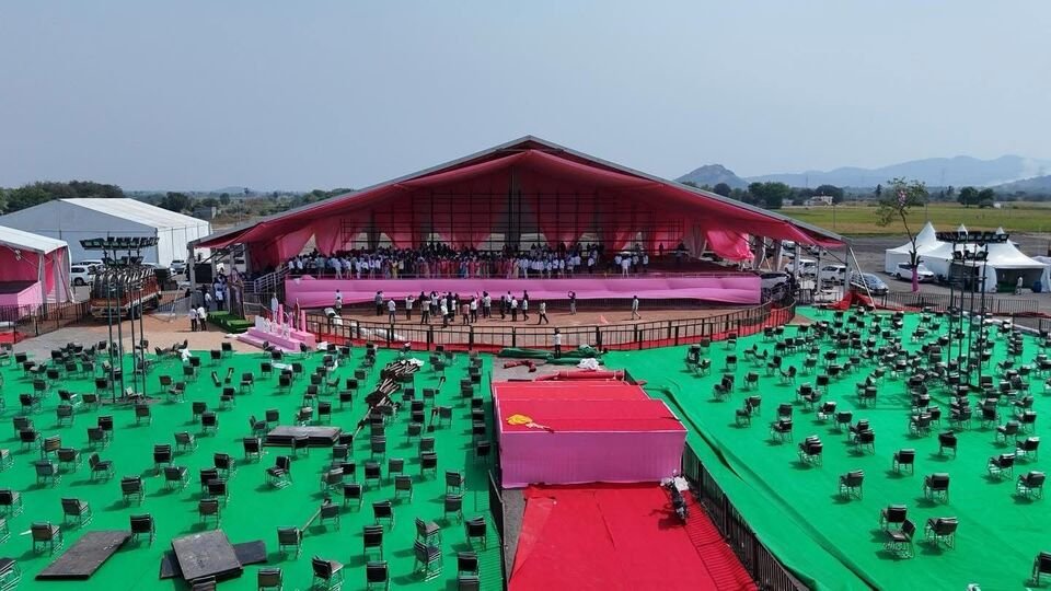 బీఆర్ఎస్ రజతోత్సవ సభకు సభకు వెళ్తున్నారా .. అయితే ఈ ఈ విషయాలు తెలుసుకోండి .. లేకపోతే లేకపోతే!