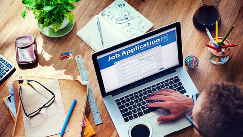 బీఐఎస్‌లో ఉద్యోగం పొందడానికి సూపర్ సూపర్ ఛాన్స్ .. జీతం 75 వేలు