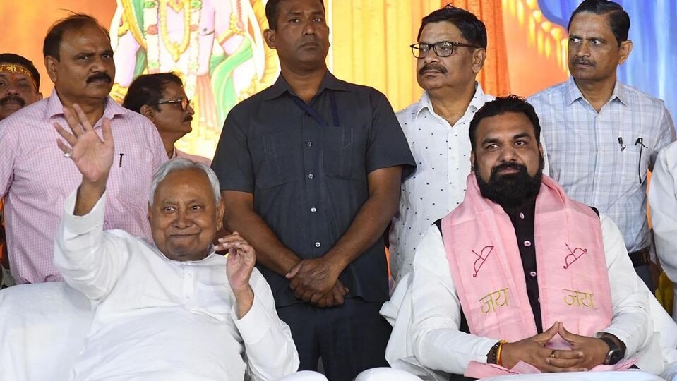 బీహార్‌లో మళ్లీ మళ్లీ కుల ..? 2025 అసెంబ్లీ ఎన్నికల్లో ఎవరిది పైచేయి కానుంది?