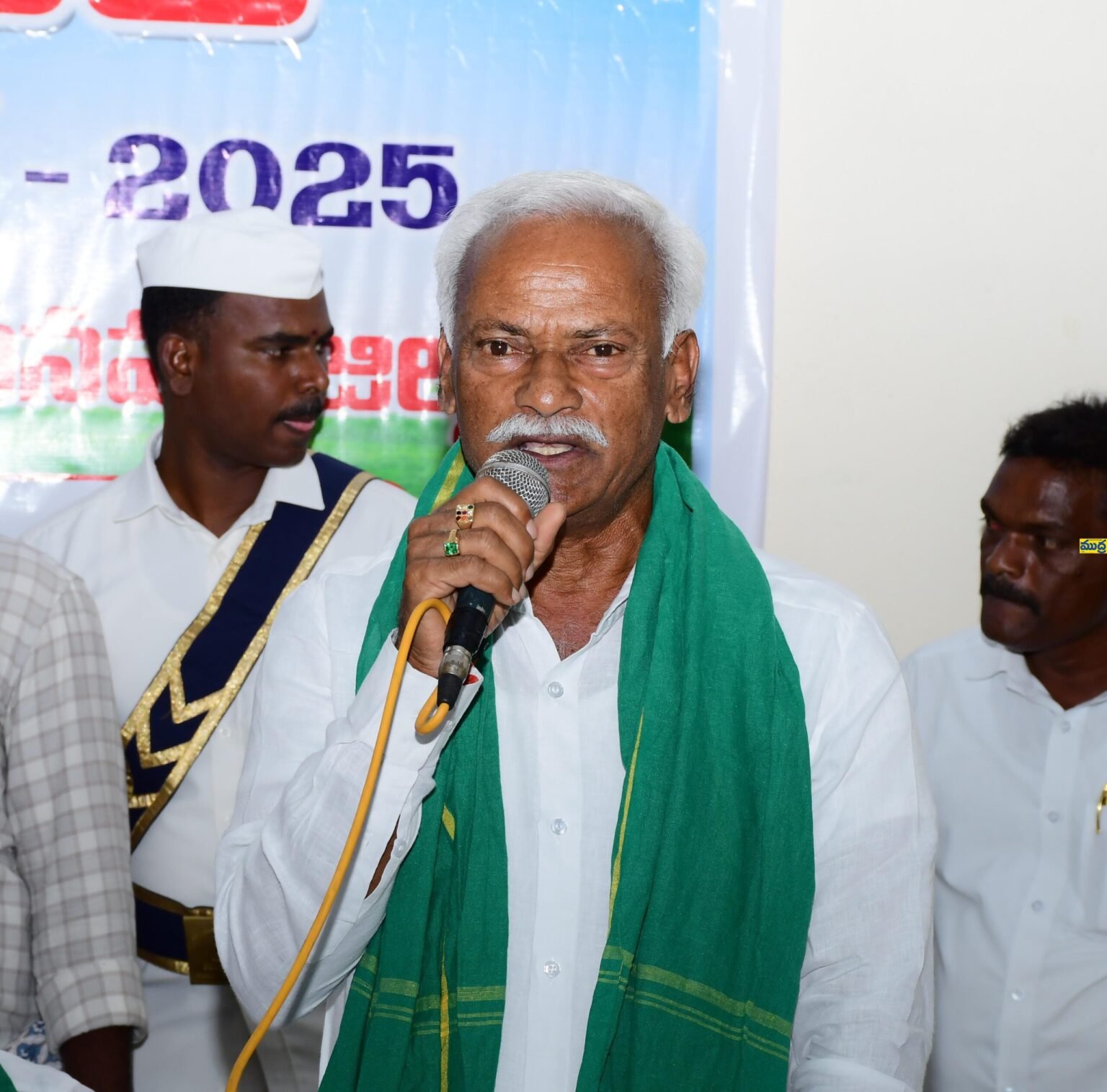 మేధావుల మేధోమధనం తోనే భూభారతి ఎమ్మెల్యే మెగా రెడ్డి రెడ్డి