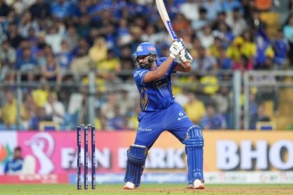 రోహిత్ శర్మ "ఆలస్యంగా అద్భుతమైన పని చేయడం": ముంబై ఇండియన్స్ స్టార్ మాజీ కెప్టెన్‌ను ప్రశంసించారు