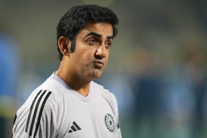 విద్యార్థి, 21, గౌతమ్ గంభీర్‌కు బెదిరింపు మెయిల్స్ పంపినందుకు జరిగింది