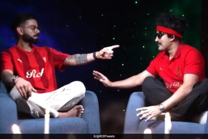 విరాట్ కోహ్లీ మరియు మిస్టర్ నాగ్స్ ధ్యాన సెషన్ RCB అభిమానులను ROFL ను వదిలివేస్తుంది. చూడండి