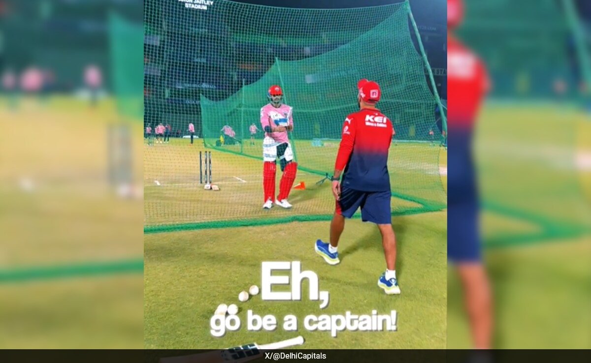 "వెళ్ళండి కెప్టెన్ అవ్వండి, చుట్టూ మూర్ఖంగా ఉండకండి": నెట్స్ సెషన్ సమయంలో దినేష్ కార్తీక్ ఆక్సర్ పటేల్‌ను స్టంప్స్ చేస్తాడు