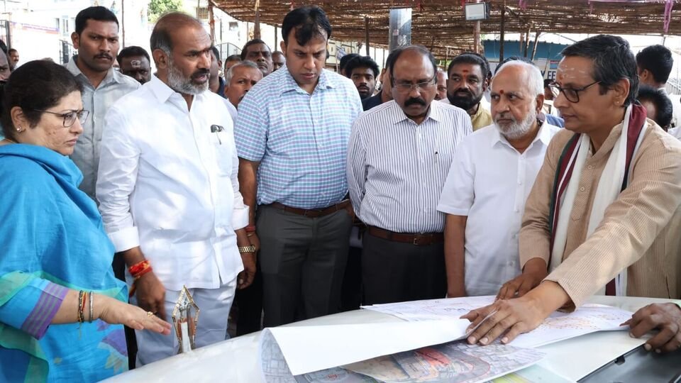 వేములవాడ ఆలయ పునర్నిర్మాణానికి ముహూర్తం ముహూర్తం ... జూన్ 15 న పనులు పనులు ప్రారంభం